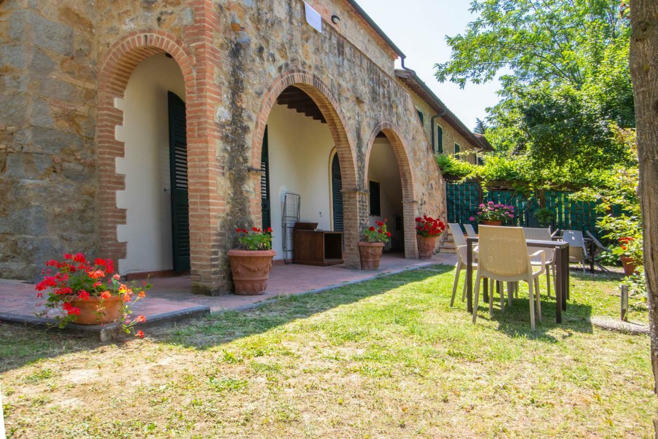 Agriturismo Filettro Volterra Bagian luar foto